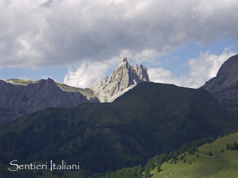 Giro Del Pelmo Da Passo Staulanza